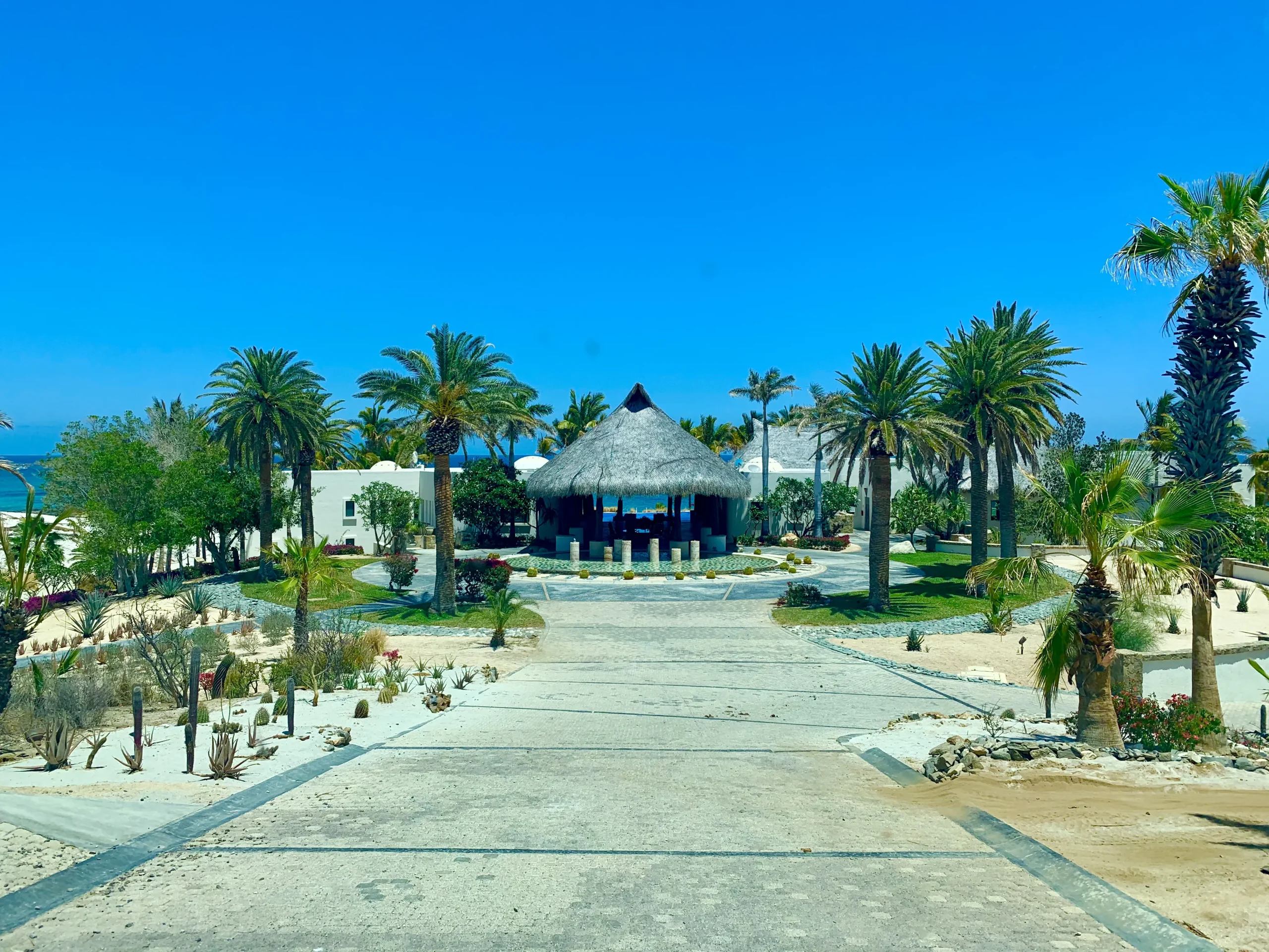 Lodging with blue sky and coastal feel